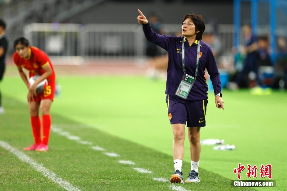 两会视角下的体育育人：让青少年在日常生活中