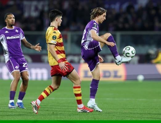 从意甲垫底到欧战8强 佛罗伦萨完成救赎之路