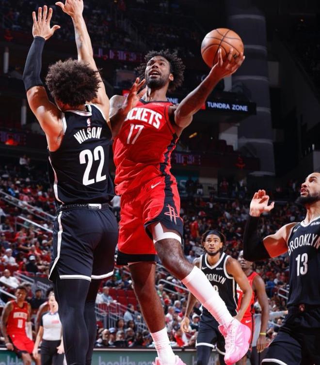 西部排名胶着湖人掘金火箭争夺前四