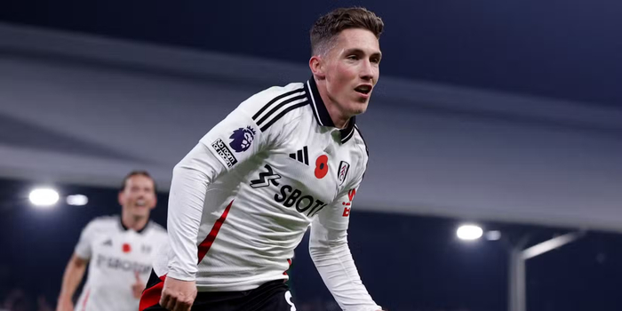 曼联瞄准富勒姆王牌威尔逊 免签补强边路深度