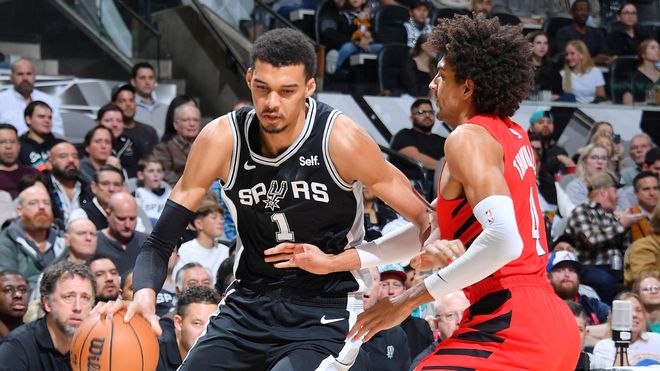 NBA季后赛首轮多场逆转战况：森林狼逆转掘金，